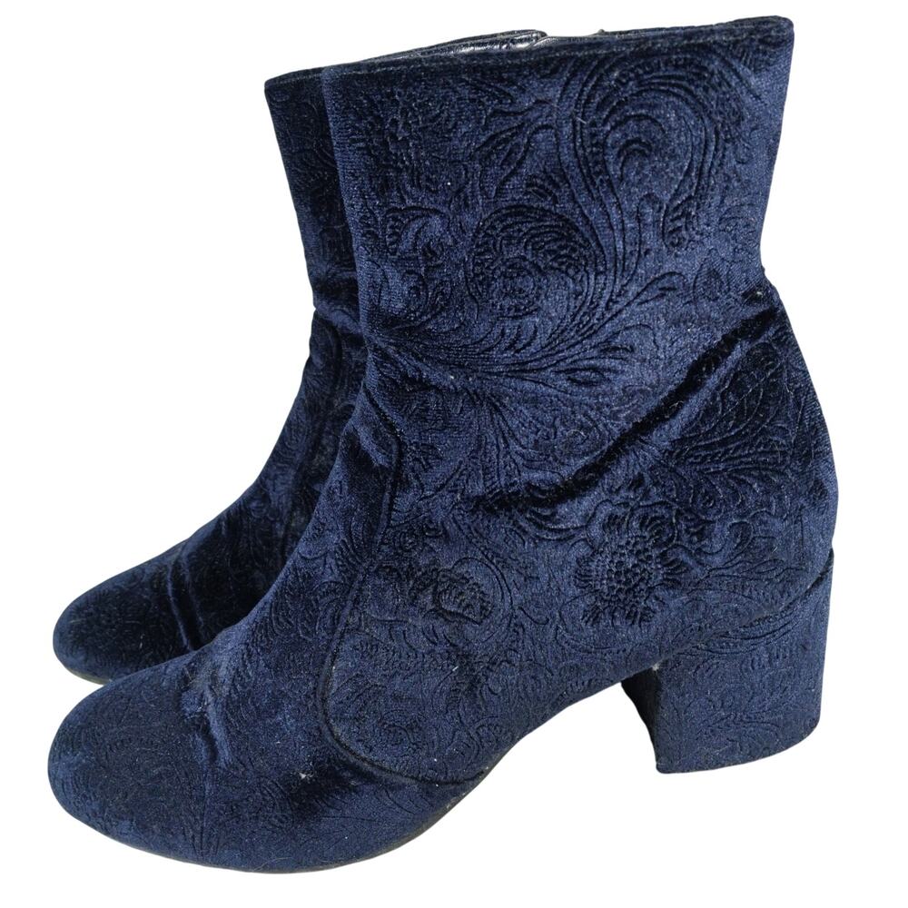 UNISA! RICH BLUE VELVET W/PAISLEY FLORAL SUPER CHUNKY HEEL ANKLE BOOTS! SZ 9M